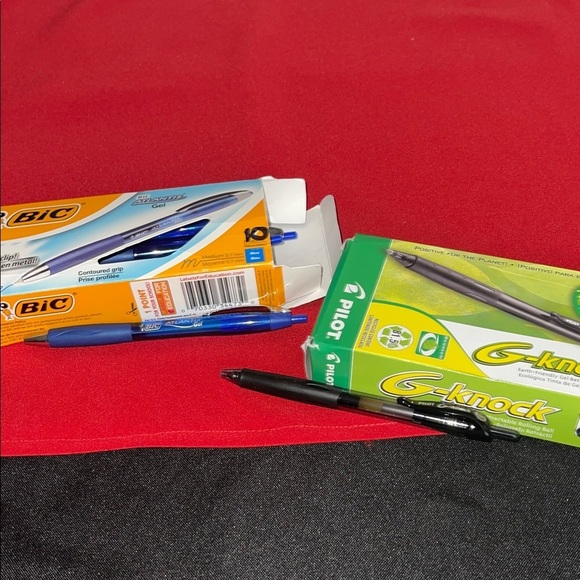 Other - BIC and Pilot Gel Pens, .7mm Black and Blue ink. 10 Blue, 8 Black. New